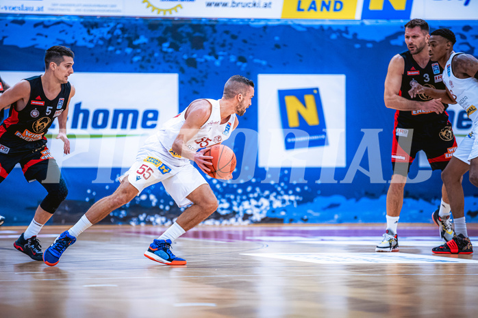Basketball Basketball Superliga 2021/22, Grunddurchgang 15.Runde Traiskirchen Lions vs. BC GGMT Vienna
