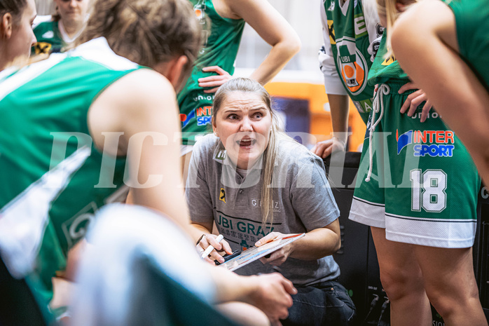 Basketball, Win2Day Basketball Damen Superliga 2022/23, Grunddurchgang 6.Runde, Vienna D.C. Timberwolves, UBI Holding Graz, Edvina Tankic (Headcoach)