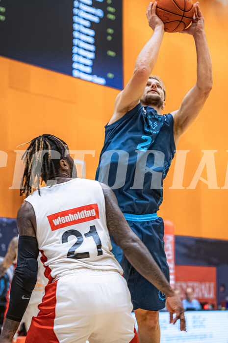 Basketball, Win2Day Superliga 2022/23, Grunddurchgang 6.Runde, Vienna D.C. Timberwolves, BC GGMT Vienna, Moritz Lanegger (21)