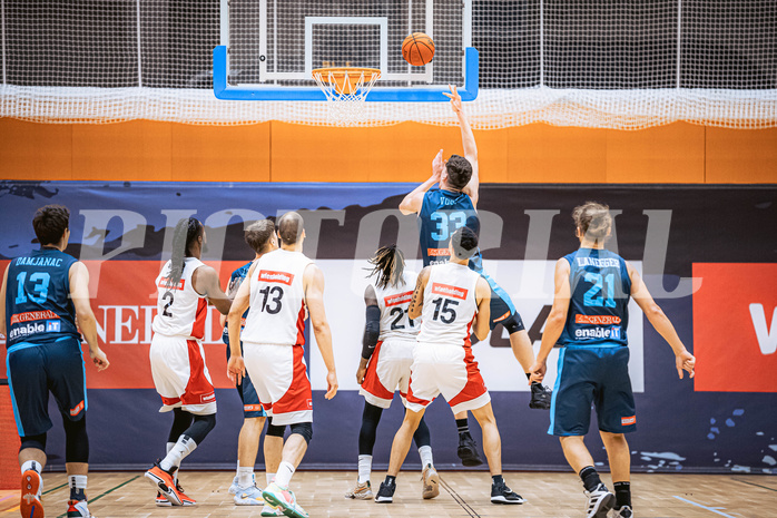 Basketball, Win2Day Superliga 2022/23, Grunddurchgang 6.Runde, Vienna D.C. Timberwolves, BC GGMT Vienna, Chris Vogt (33)