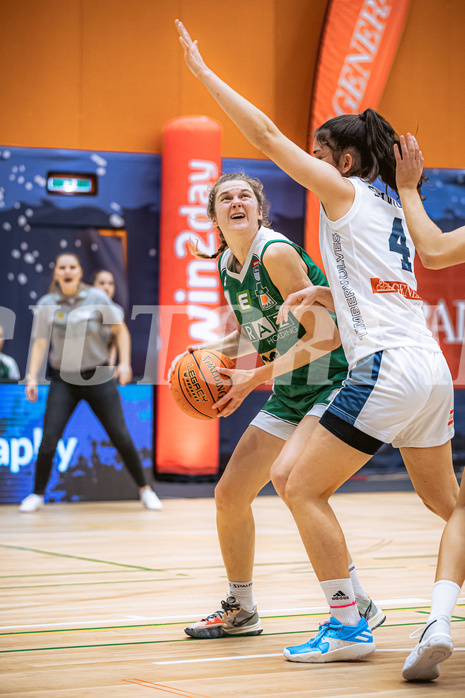 Basketball, Win2Day Basketball Damen Superliga 2022/23, Grunddurchgang 6.Runde, Vienna D.C. Timberwolves, UBI Holding Graz, Camilla Neumann (11), Magdalena Schmidt (4)