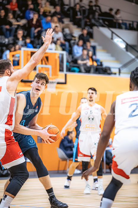 Basketball, Win2Day Superliga 2022/23, Grunddurchgang 6.Runde, Vienna D.C. Timberwolves, BC GGMT Vienna, Chris Vogt (33)