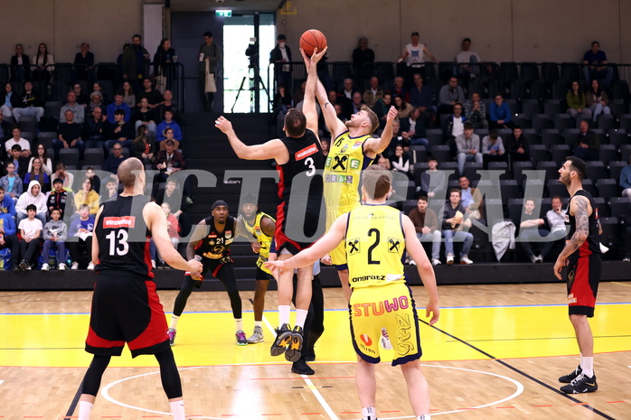 25.04.2023, Graz, Raiffeisen Sportpark Graz, Basketball Superliga 2022/23, Playoff, Viertelfinale Spiel 2, UBSC Raiffeisen Graz vs. BC GGMT Vienna
