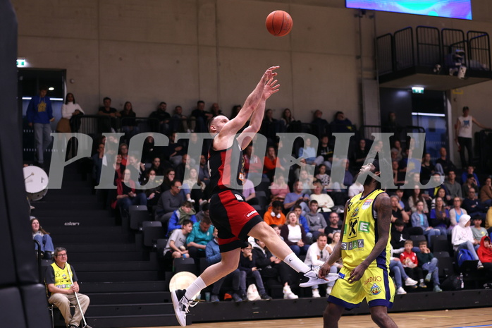 25.04.2023, Graz, Raiffeisen Sportpark Graz, Basketball Superliga 2022/23, Playoff, Viertelfinale Spiel 2, UBSC Raiffeisen Graz vs. BC GGMT Vienna