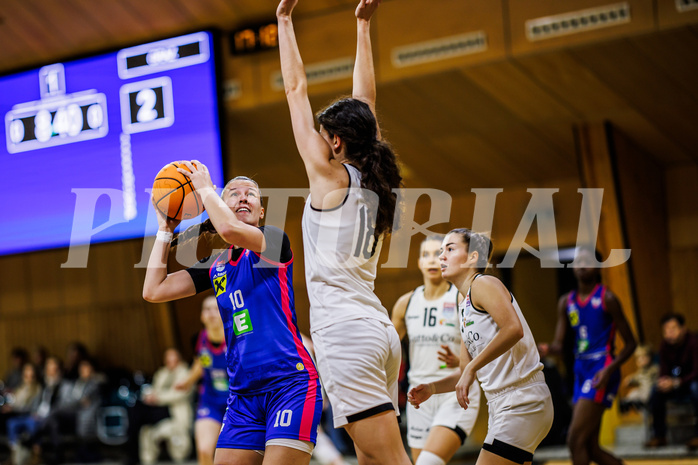 Basketball, Win2Day Basketball Damen Superliga 2024/25, Grunddurchgang 9.Runde, Basket Flames, UBSC-DBBC Graz, Ajla Meskic (10), Agatija Vukicevic (18)