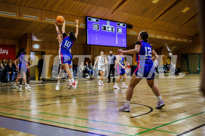 Basketball, Win2Day Basketball Damen Superliga 2024/25, Grunddurchgang 9.Runde, Basket Flames, UBSC-DBBC Graz, Ajla Meskic (10)