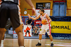 Basketball, win2day Basketball Superliga 2024/25, Grunddurchgang 12.Runde, Traiskirchen Lions, Klosterneuburg Dukes, Moritz Lanegger-Rest (8)
