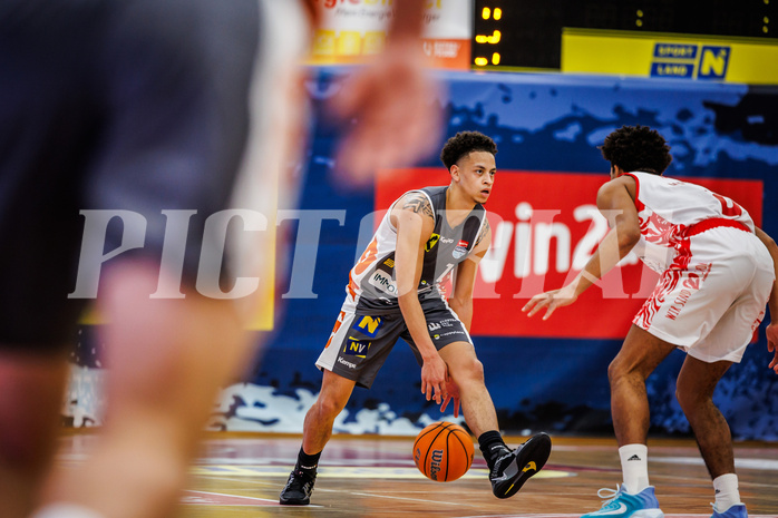 Basketball, win2day Basketball Superliga 2024/25, Grunddurchgang 12.Runde, Traiskirchen Lions, Klosterneuburg Dukes, Kyler Shon Jenkins (1)