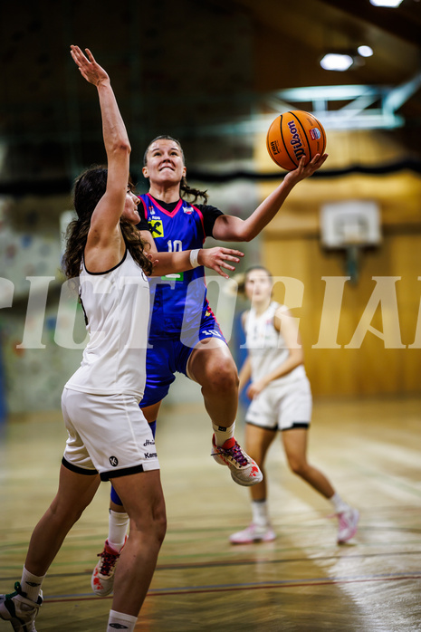 Basketball, Win2Day Basketball Damen Superliga 2024/25, Grunddurchgang 9.Runde, Basket Flames, UBSC-DBBC Graz, Agatija Vukicevic (18), Ajla Meskic (10)