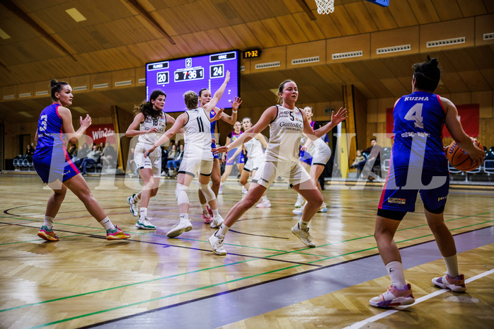 Basketball, Win2Day Basketball Damen Superliga 2024/25, Grunddurchgang 9.Runde, Basket Flames, UBSC-DBBC Graz, Stella Popp (4), Simona Kuzma (4)