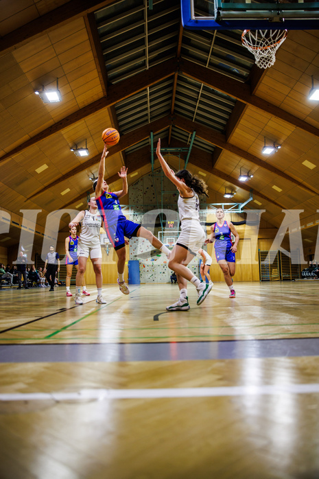 Basketball, Win2Day Basketball Damen Superliga 2024/25, Grunddurchgang 9.Runde, Basket Flames, UBSC-DBBC Graz, Simona Kuzma (4)