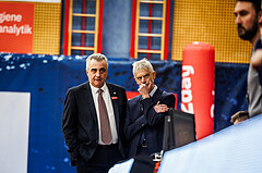 Basketball, win2day Basketball Superliga 2024/25, Grunddurchgang 17.Runde, SKN St. Pölten, Traiskirchen Lions, John Tsiorgiannis (Head Coach)