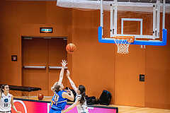 Basketball, Win2Day Basketball Damen Superliga 2022/23, Grunddurchgang 3.Runde, Vienna Timberwolves, DBB LZ OÖ, Sonja Andjelkovic (10), Lilian Schwarzenecker (12)