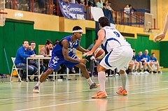 Basketball, ABL 2016/17, CUP 2.Runde, Blue Devils Wr. Neustadt, Oberwart Gunners, Derek Jackson Jr. (6), Ali Dönmez (9)