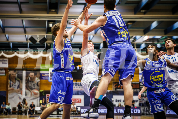 Basketball, bet-at-home Basketball Superliga 2021/22, bet-at-home Supercup , Gmunden Swans, Oberwart Gunners, 