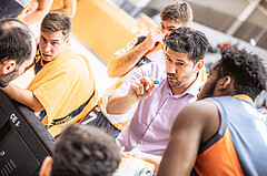 Basketball, Win2Day Superliga 2022/23, Grunddurchgang 13.Runde, Vienna Timberwolves, BK IMMOunited Dukes, Damir Zeleznik (Head Coach)