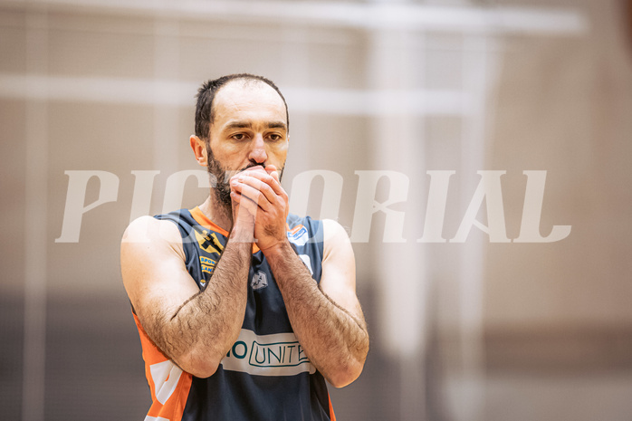 Basketball, Win2Day Superliga 2022/23, Grunddurchgang 13.Runde, Vienna Timberwolves, BK IMMOunited Dukes, Predrag Miletic (8)