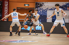 Basketball, Win2Day Superliga 2022/23, Grunddurchgang 13.Runde, Vienna Timberwolves, BK IMMOunited Dukes, Kevin Bracy-Davies (0), Jakob Lohr (12)