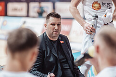 Basketball, Basketball Superliga 2023/24 , VF 2, Oberwart Gunners, Gmunden Swans, Horst Leitner (Head Coach)