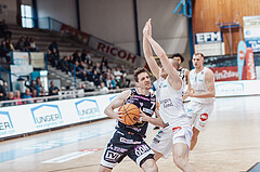 Basketball, Basketball Superliga 2023/24 , VF 2, Oberwart Gunners, Gmunden Swans, Benedikt Guettl (7), Sebastian Kaeferle (7)