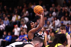23.04.2024, Graz, Raiffeisen Sportpark Graz, Basketball Superliga 2023/24, Playoffs, Viertelfinale, Spiel 2, UBSC Raiffeisen Graz - Raiffeisen Flyers Wels 