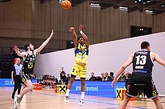 23.04.2024, Graz, Raiffeisen Sportpark Graz, Basketball Superliga 2023/24, Playoffs, Viertelfinale, Spiel 2, UBSC Raiffeisen Graz - Raiffeisen Flyers Wels 