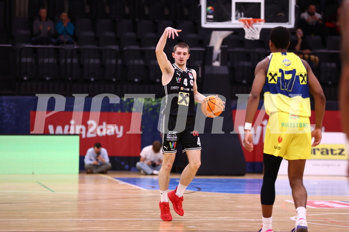 23.04.2024, Graz, Raiffeisen Sportpark Graz, Basketball Superliga 2023/24, Playoffs, Viertelfinale, Spiel 2, UBSC Raiffeisen Graz - Raiffeisen Flyers Wels 