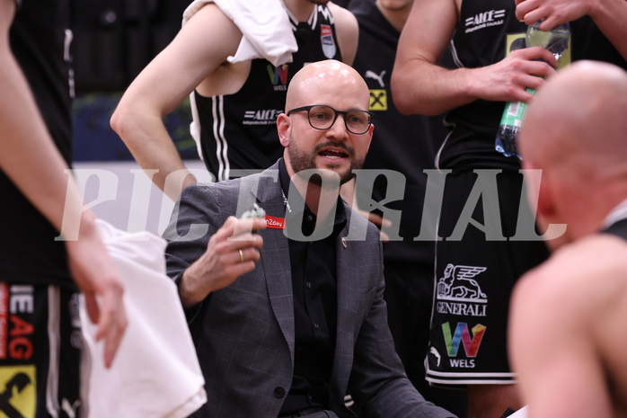 23.04.2024, Graz, Raiffeisen Sportpark Graz, Basketball Superliga 2023/24, Playoffs, Viertelfinale, Spiel 2, UBSC Raiffeisen Graz - Raiffeisen Flyers Wels 