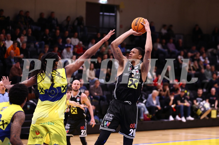 23.04.2024, Graz, Raiffeisen Sportpark Graz, Basketball Superliga 2023/24, Playoffs, Viertelfinale, Spiel 2, UBSC Raiffeisen Graz - Raiffeisen Flyers Wels 