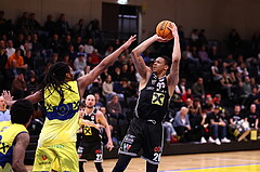 23.04.2024, Graz, Raiffeisen Sportpark Graz, Basketball Superliga 2023/24, Playoffs, Viertelfinale, Spiel 2, UBSC Raiffeisen Graz - Raiffeisen Flyers Wels 