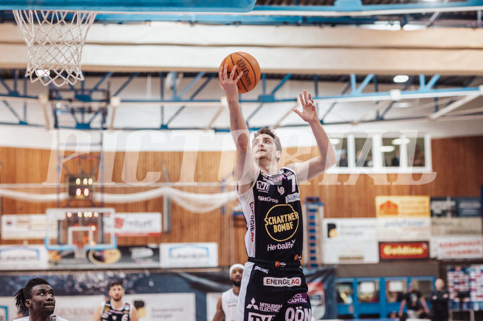 Basketball, Basketball Superliga 2023/24 , VF 2, Oberwart Gunners, Gmunden Swans, Benedikt Guettl (7)