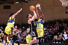 23.04.2024, Graz, Raiffeisen Sportpark Graz, Basketball Superliga 2023/24, Playoffs, Viertelfinale, Spiel 2, UBSC Raiffeisen Graz - Raiffeisen Flyers Wels 