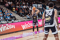 Basketball, Basketball Superliga 2023/24 , VF 2, Oberwart Gunners, Gmunden Swans, Daniel Friedrich (6)