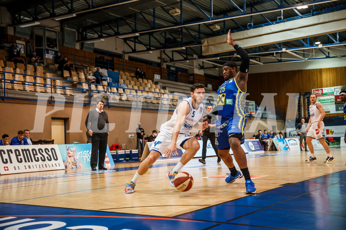 Basketball, bet-at-home Basketball Superliga 2020/21, Grunddurchgang, 12. Runde, Oberwart Gunners, UBSC Graz, Ignas Fiodorovas (5)