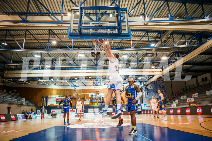 Basketball, bet-at-home Basketball Superliga 2020/21, Grunddurchgang, 12. Runde, Oberwart Gunners, UBSC Graz, Renato Poljak (16)