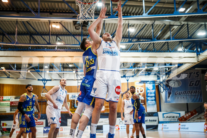 Basketball, bet-at-home Basketball Superliga 2020/21, Grunddurchgang, 12. Runde, Oberwart Gunners, UBSC Graz, Renato Poljak (16)