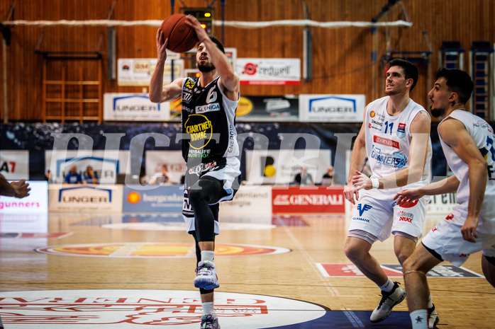 Basketball, Basketball Austria Cup 2022/23, Halbfinale 1, Oberwart Gunners, Gmunden Swans, Daniel Friedrich (6)