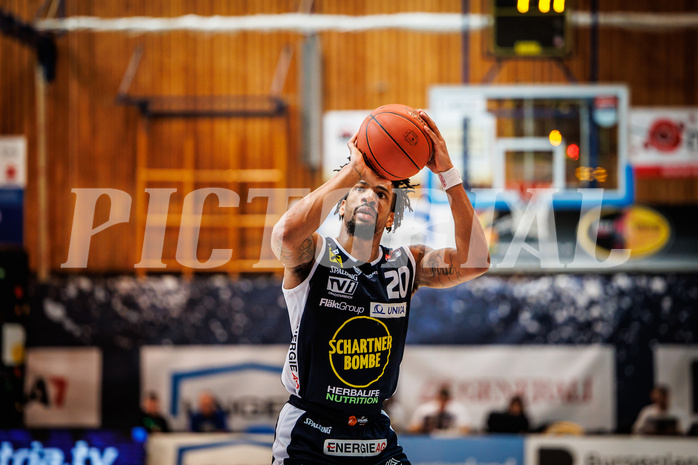 Basketball, Basketball Austria Cup 2022/23, Halbfinale 1, Oberwart Gunners, Gmunden Swans, U. King (20)