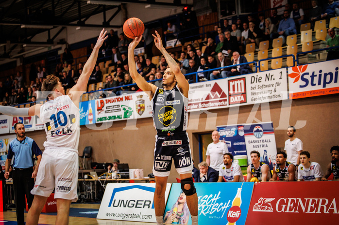 Basketball, Basketball Austria Cup 2022/23, Halbfinale 1, Oberwart Gunners, Gmunden Swans, D. Green (1)
