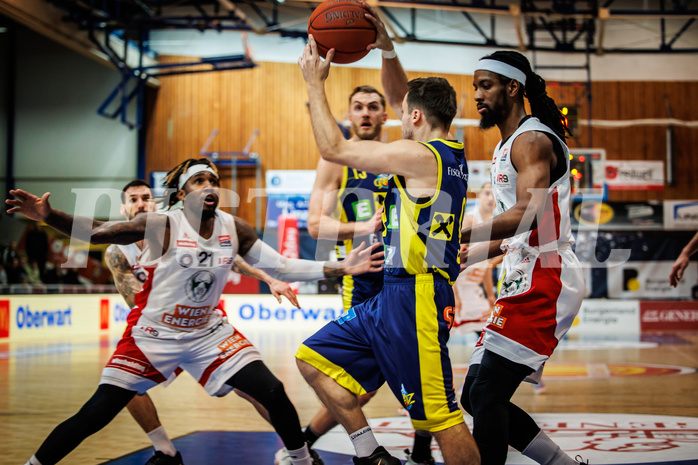 Basketball, Basketball Austria Cup 2022/23, Halbfinale 1, BC Vienna, UBSC Graz, Paul Isbetcherian (9)