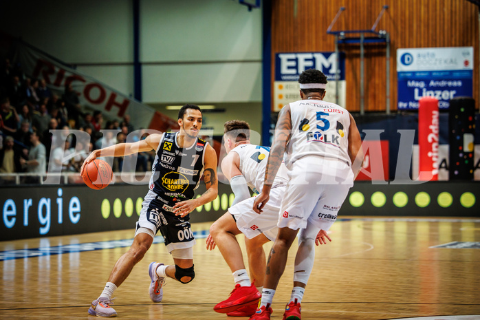 Basketball, Basketball Austria Cup 2022/23, Halbfinale 1, Oberwart Gunners, Gmunden Swans, D. Green (1)