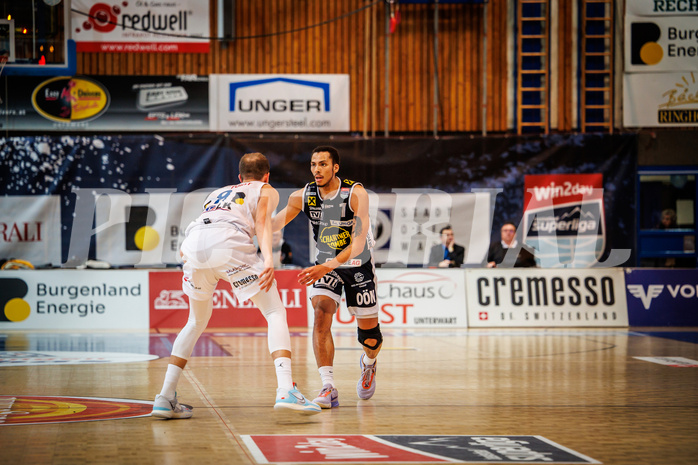 Basketball, Basketball Austria Cup 2022/23, Halbfinale 1, Oberwart Gunners, Gmunden Swans, D. Green (1)
