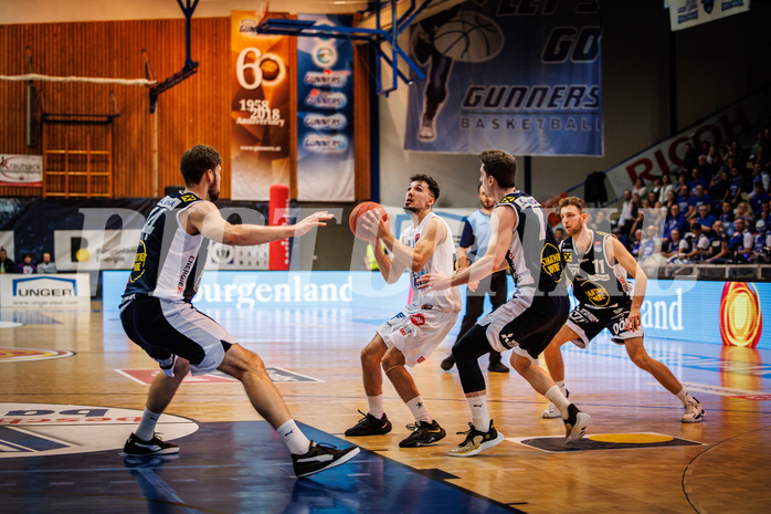 Basketball, Basketball Austria Cup 2022/23, Halbfinale 1, Oberwart Gunners, Gmunden Swans, Derek Hanes (14)
