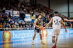 Basketball, Basketball Austria Cup 2022/23, Halbfinale 1, Oberwart Gunners, Gmunden Swans, U. King (20)