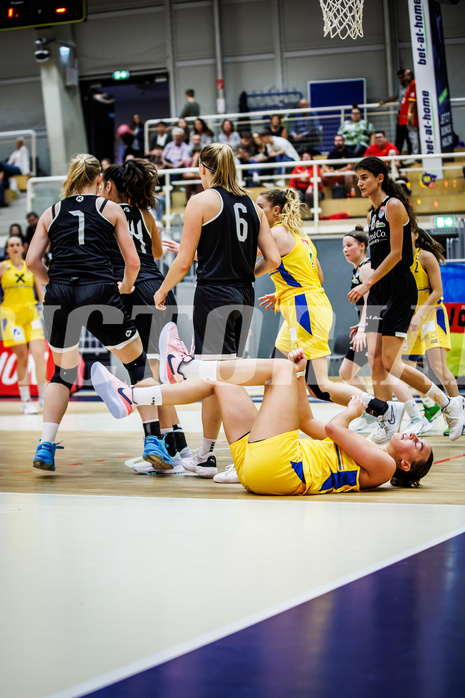 Basketball, Win2Day Basketball Damen Superliga 2023/24, Grunddurchgang 2.Runde, SKN St.Pölten, Basket Flames, Bettina Kunz (71)