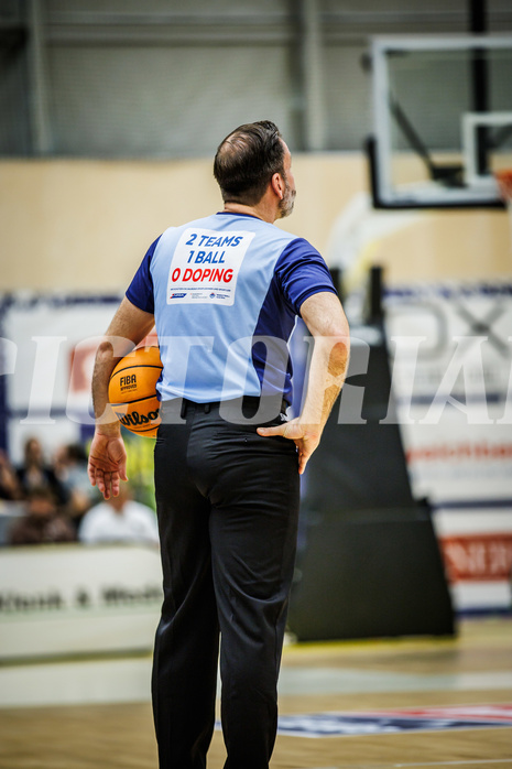 Basketball, Win2Day Superliga 2023/24, Grunddurchgang 4.Runde, SKN St. Pölten, Gmunden Swans, Schiedsrichter