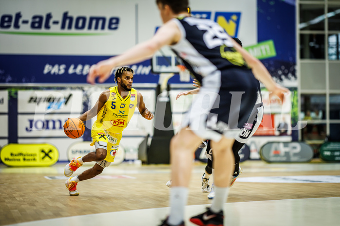 Basketball, Win2Day Superliga 2023/24, Grunddurchgang 4.Runde, SKN St. Pölten, Gmunden Swans, Michael Anthony Randolph Jr. (5)