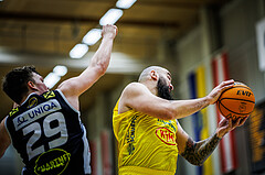 Basketball, Win2Day Superliga 2023/24, Grunddurchgang 4.Runde, SKN St. Pölten, Gmunden Swans, Nebosja Dukic (13)