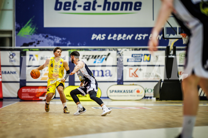Basketball, Win2Day Superliga 2023/24, Grunddurchgang 4.Runde, SKN St. Pölten, Gmunden Swans, Felix Angerbauer (4)