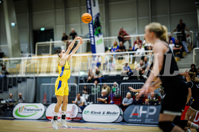 Basketball, Win2Day Basketball Damen Superliga 2023/24, Grunddurchgang 2.Runde, SKN St.Pölten, Basket Flames, Michaela Wildbacher (9)